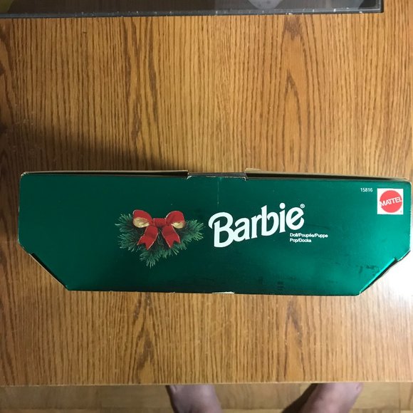 Happy Holidays Gala Barbie 1995 New - Picture 6 of 9